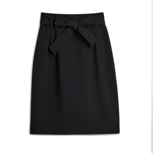 NEW WITH TAGS Black Tie Skirt - Picture 1 of 5